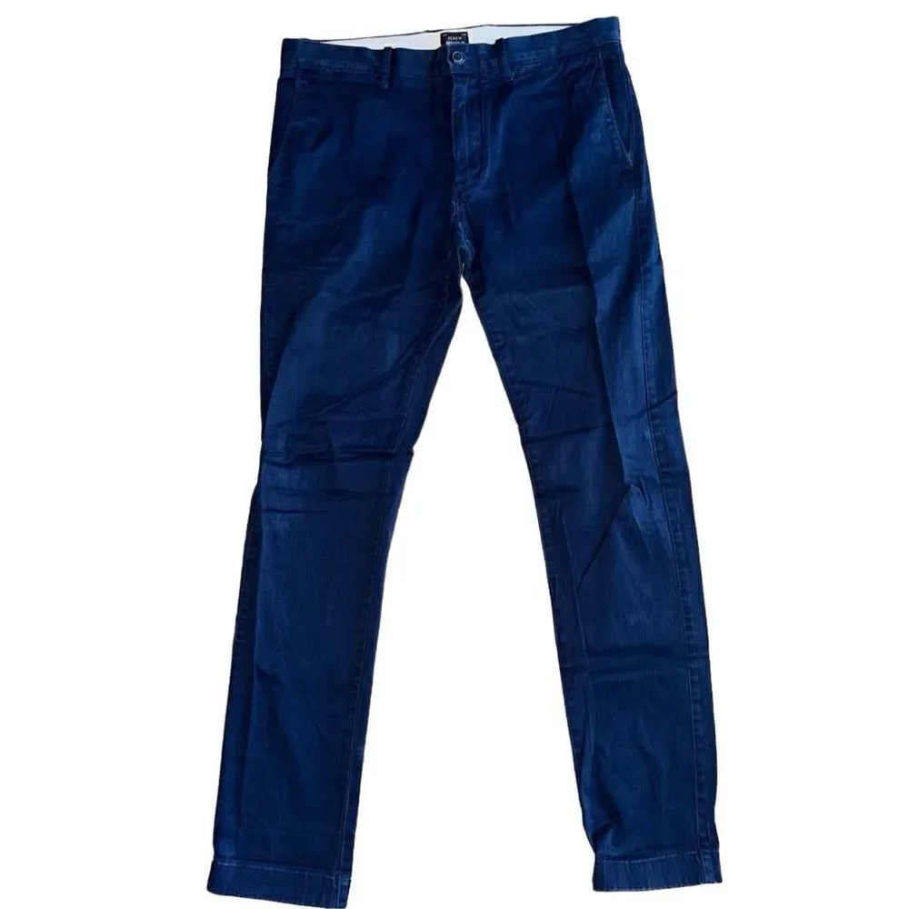 J. Crew Men's Navy Blue Broken In Chino Pants - Size 33x32